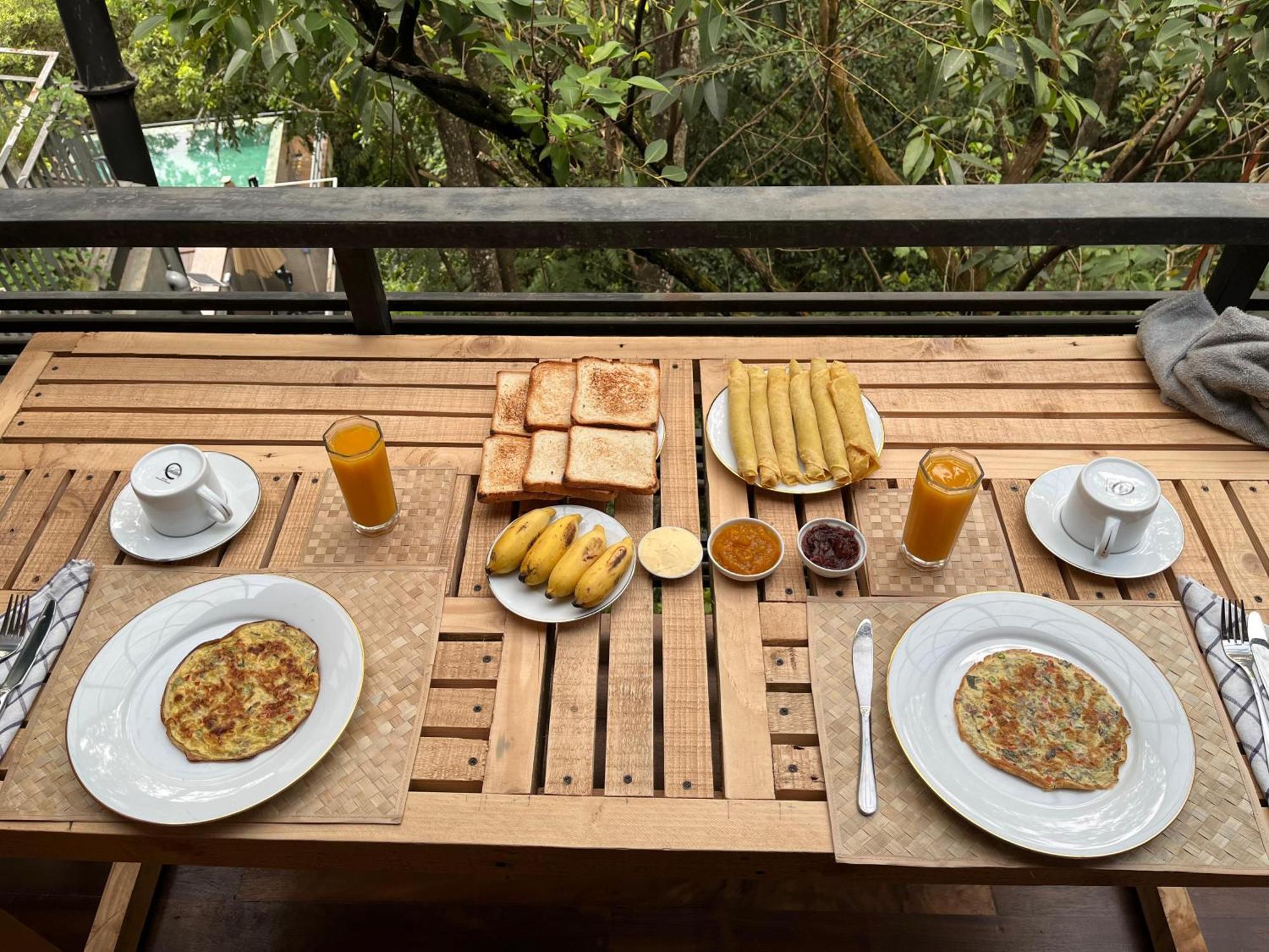 Winwood Ella Hotel Luaran gambar