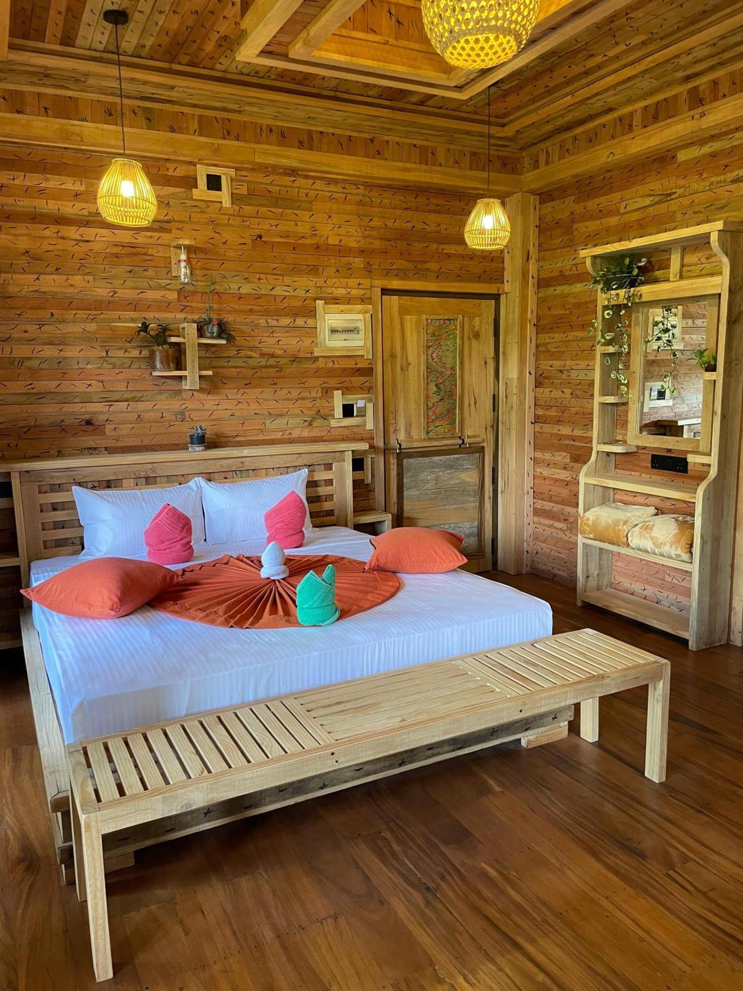 Winwood Ella Hotel Luaran gambar