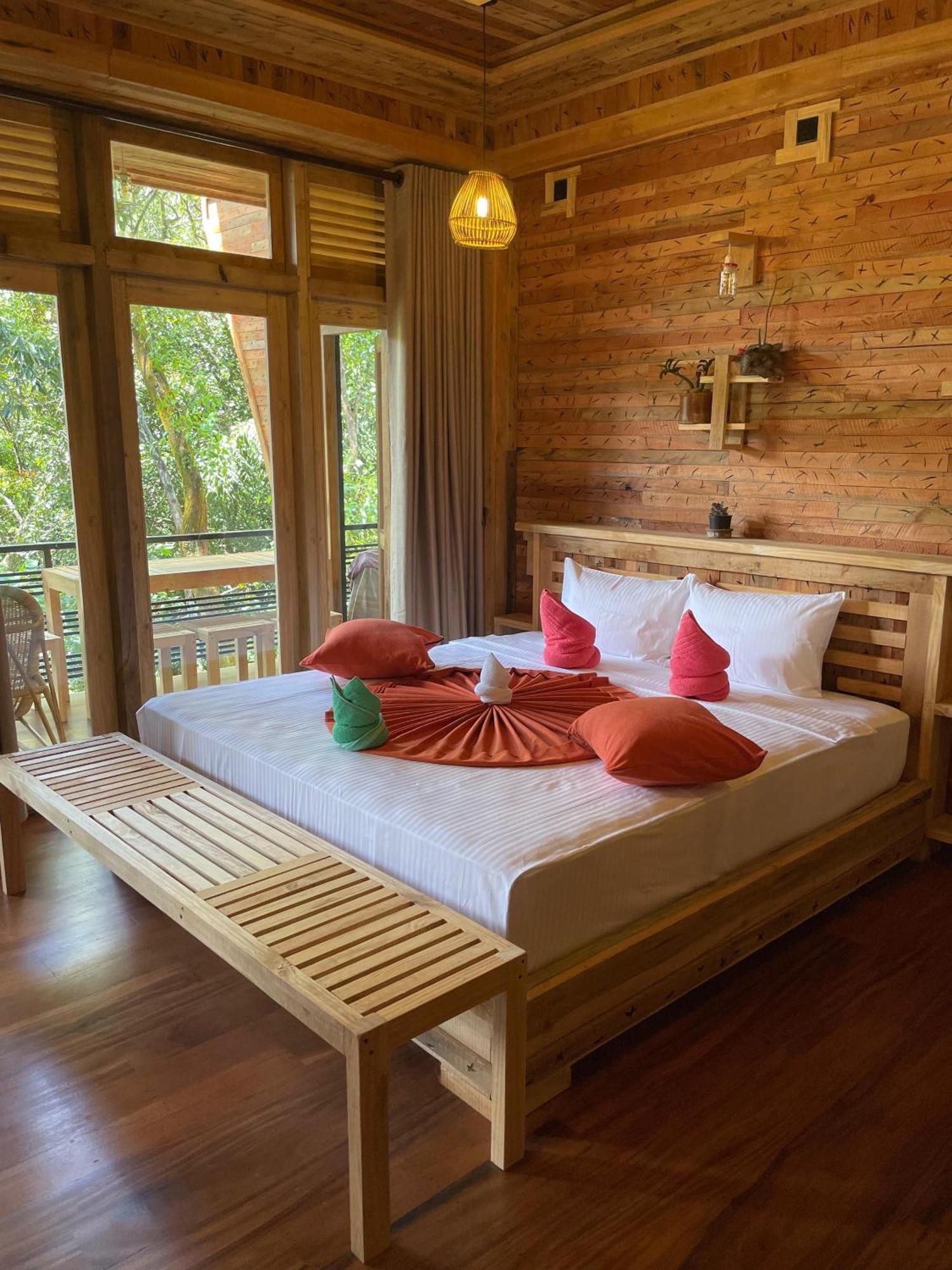 Winwood Ella Hotel Luaran gambar